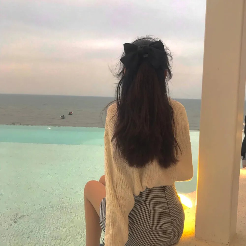 夜幕救援海报